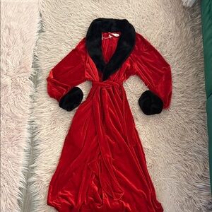 Vintage Valerie Steven’s Luxurious Red Velvet Robe with Black Accents